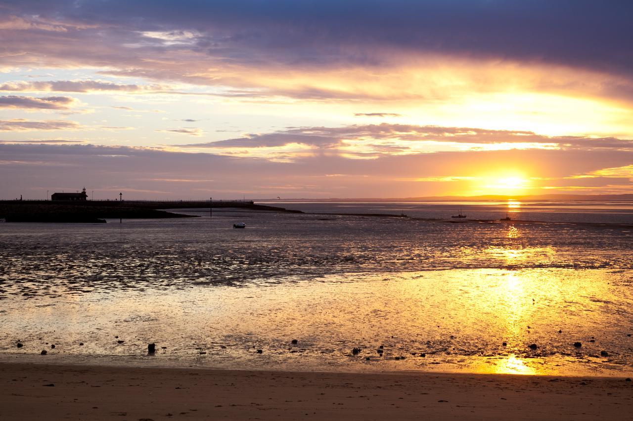 The Auckland Hotel Morecambe Ngoại thất bức ảnh
